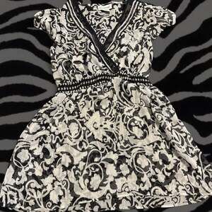 Y2K Motherhood Maternity Black and White Floral Babydoll Blouse, Size S